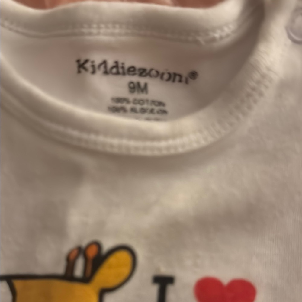 Graphic Baby ‘Giraffe’ Mom/Dad Bodysuit Bundle - Picture 4 of 5